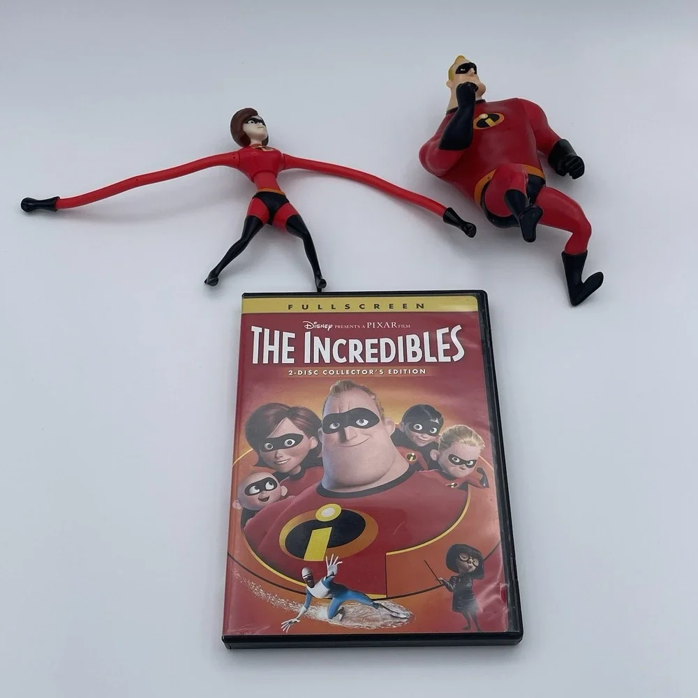 The Incredibles 2-Disc‎ Collector's Edition DVD + 2 Action Figures Disney Pixar